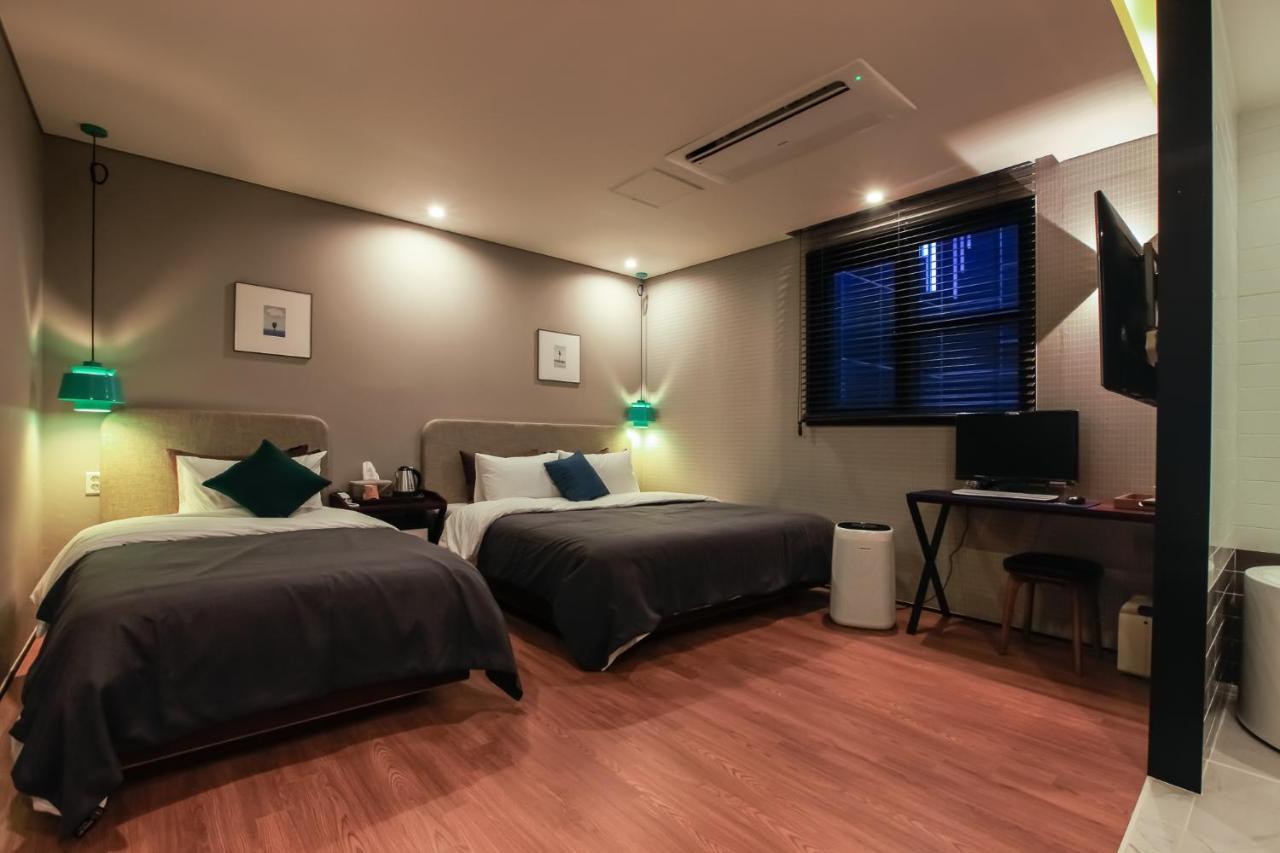Brown-Dot Hotel Yangjeong Busan Exteriör bild